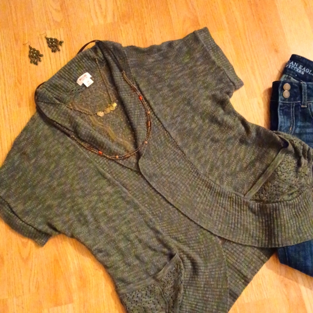 Mossimo Green Sweater Cardigan Short sleeve Size Large